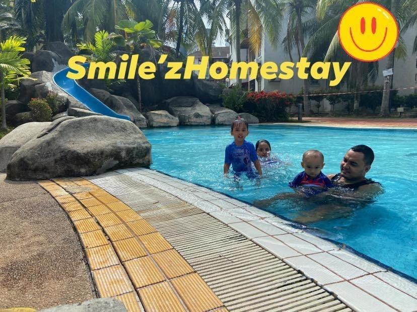 Smilez Homestay H102 & A306 At Pd Perdana Kondo Resort Porto Dickson Exterior foto